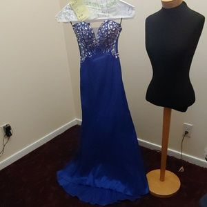 Beaded Long Gown - size 3-4